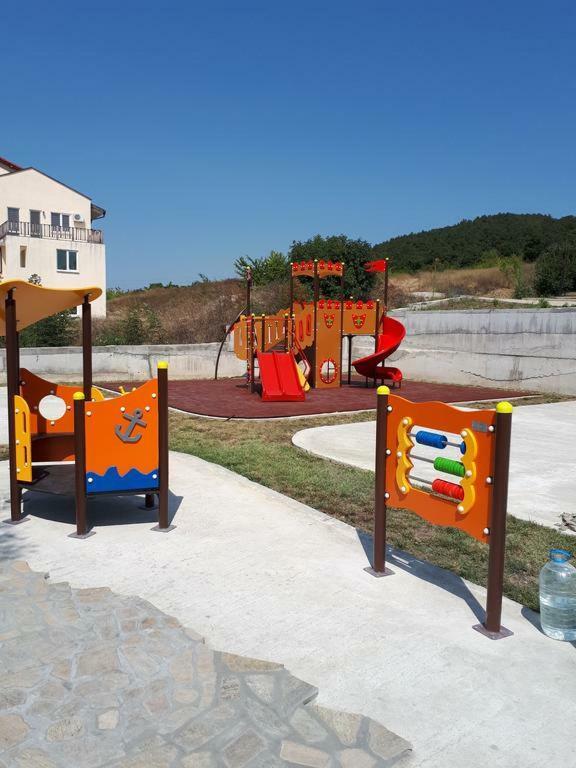 Rosi - Bay View Holiday home Kosharitsa